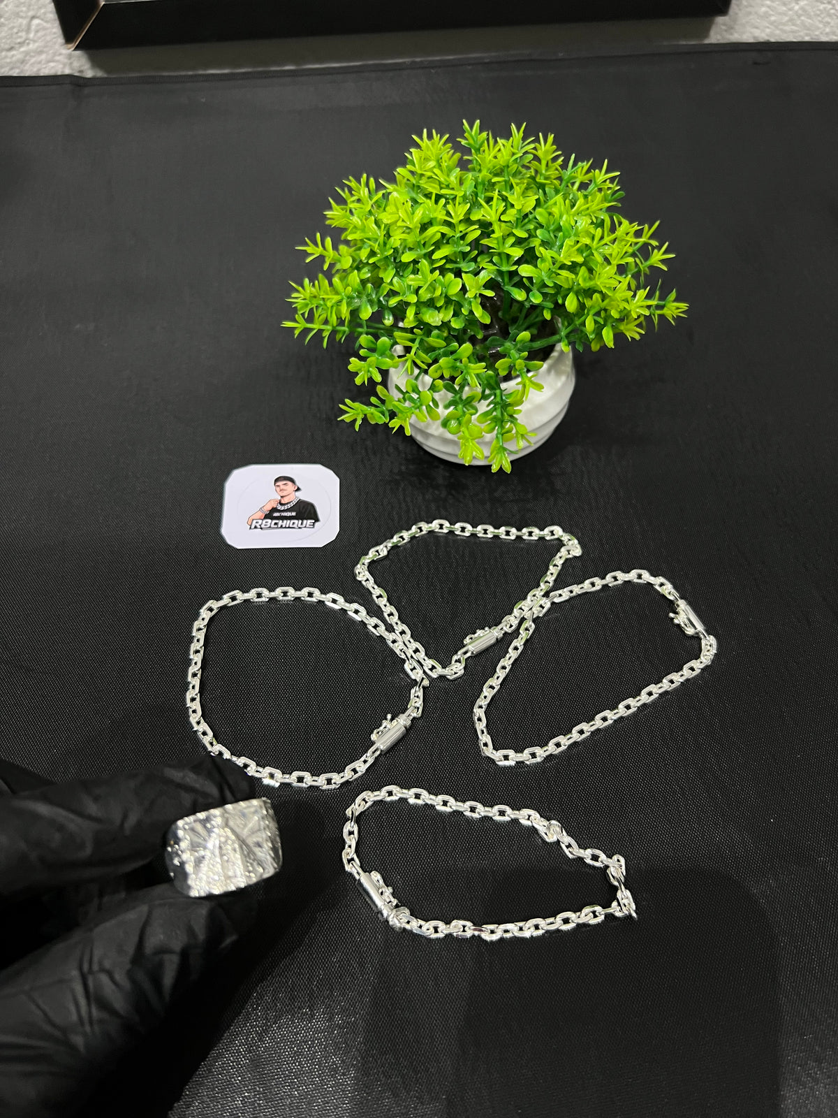 Kit Revenda | 4 Pulseira 5MM/70CM - Cartie + Dedeira de Brinde