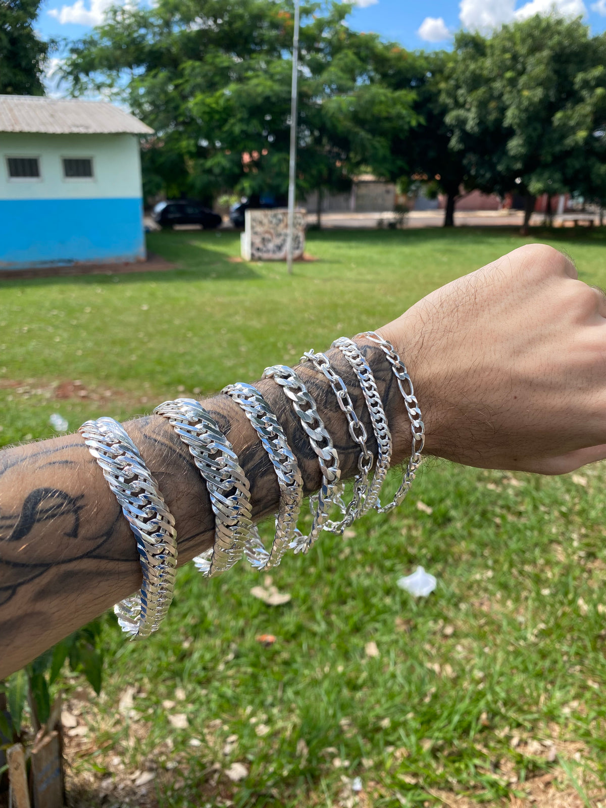 Kit Revenda | 7 Pulseiras - 2 de 17MM / 1 de 13MM EloDuplo / 1 de 12MM 1x1 / 3 de 8MM 3x1 / Elo / Cartie (Kit 60)