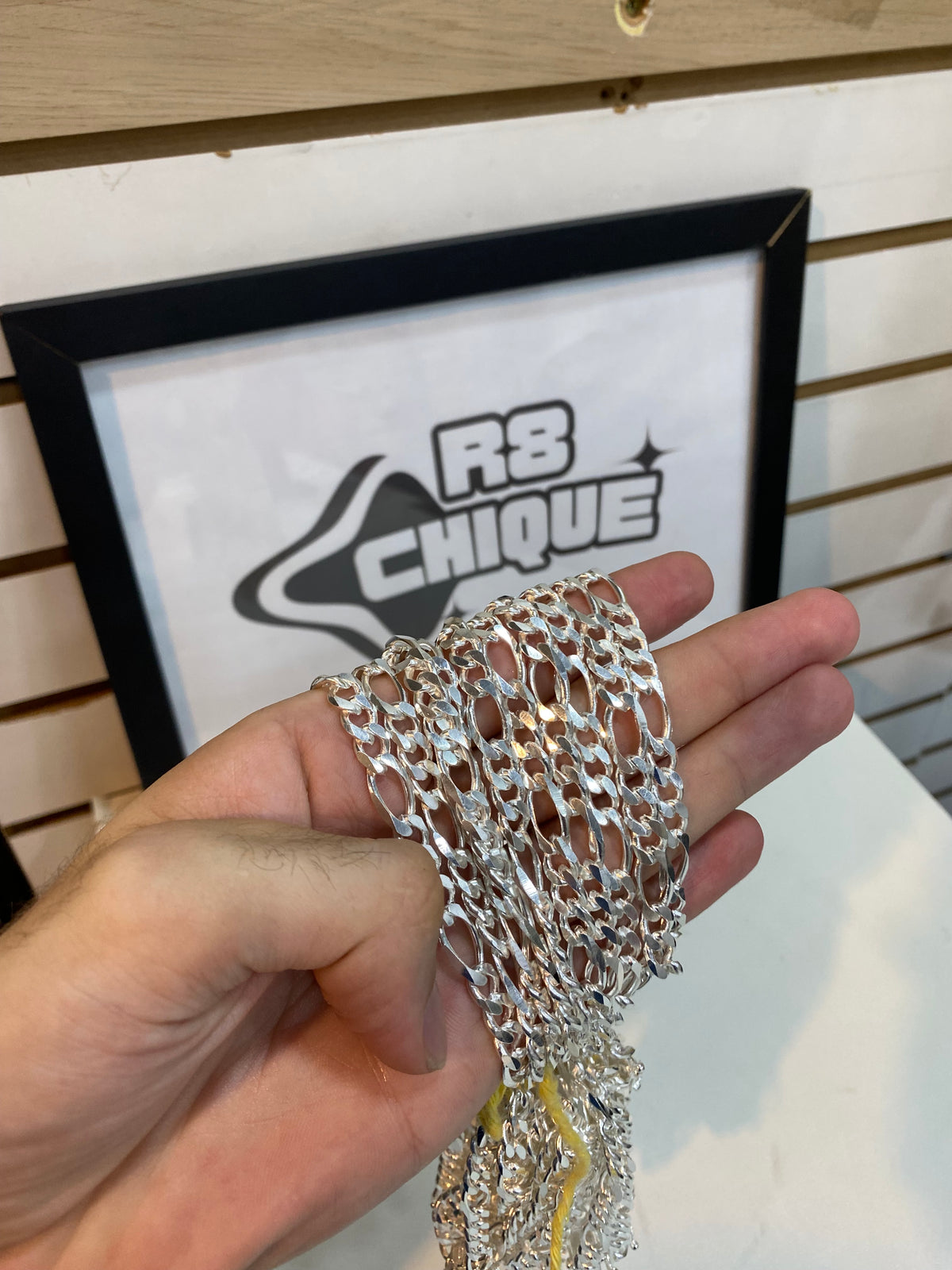 Kit Revenda | 10 Pulseiras 8MM - 3x1 (Kit 43)