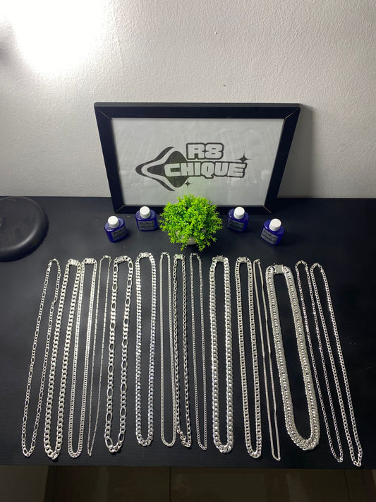 Kit Revenda | 15 Correntes / 4 de 8MM: 3x1,1x1,Cartie,Elo / 3 de 10MM - 1x1,3x1,Elo/ 1 de 15MM: EloTriplo / 1 de 9MM: 1x1 Laminada/ 3 de 4MM: 1x1,3x1,Elo/ 3 de 2MM: 1x1,3x1,Elo /+4 Limpa Pratas (Brinde) (Kit 105)