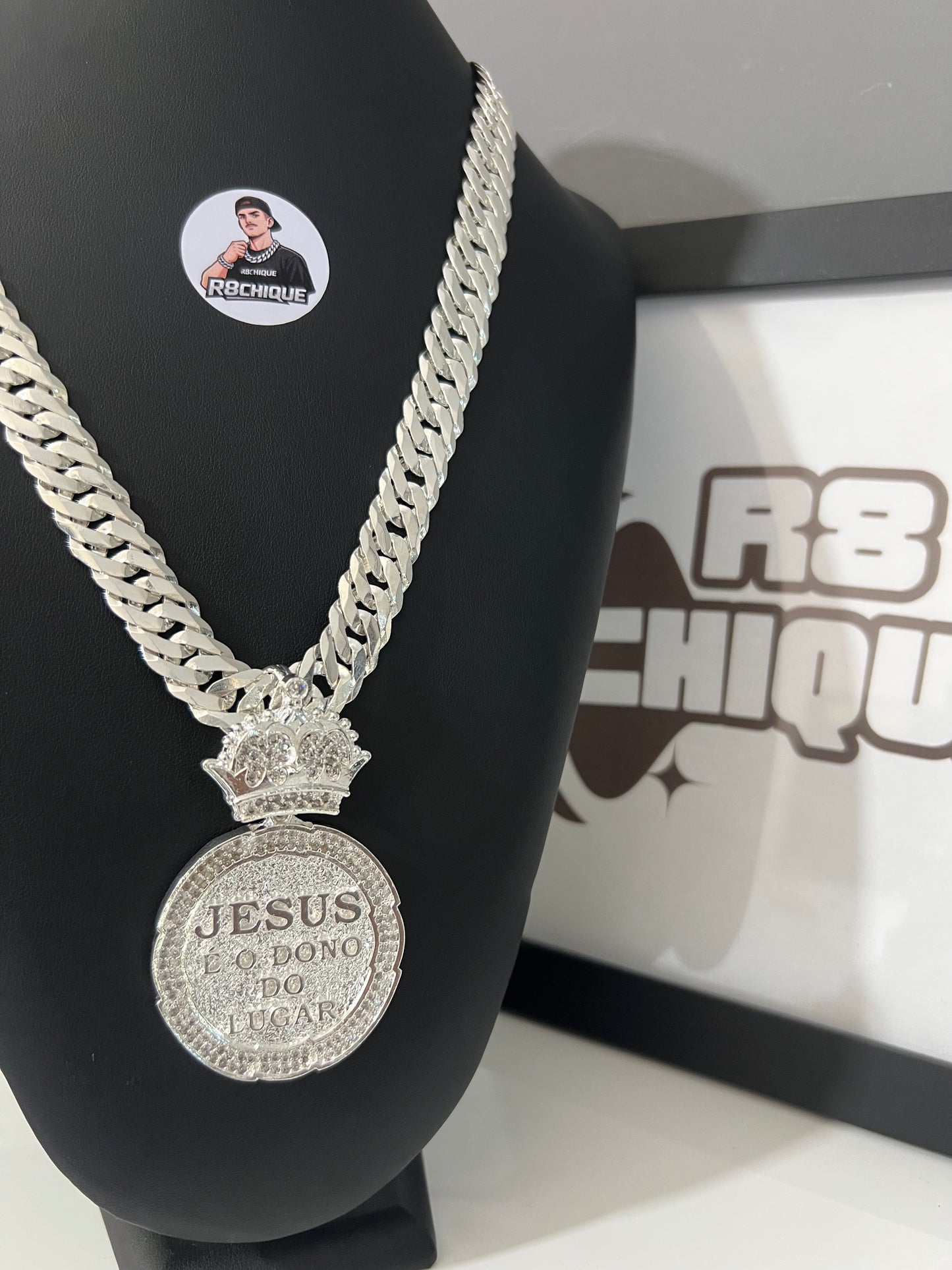 Pingente Prata Mista - Jesus é o Dono do Lugar (8)