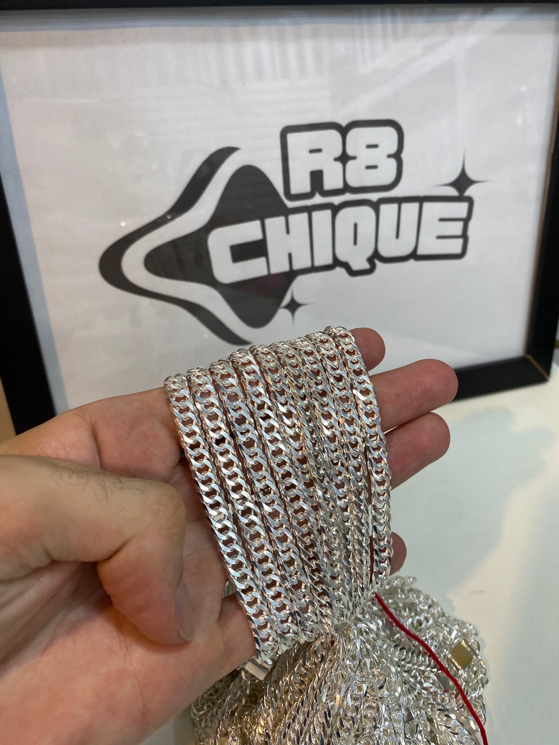 Kit Revenda | 10 Pulseiras Elo Duplo 8MM (Kit 42)